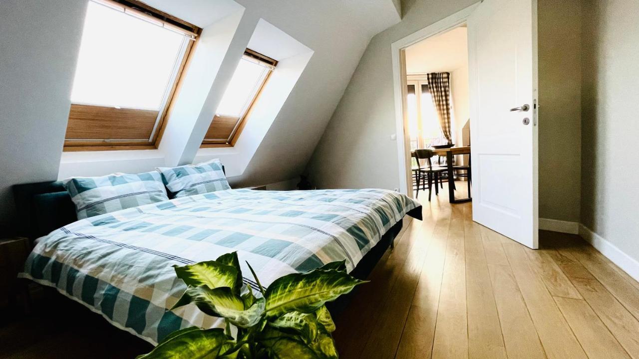 Villa Piano Apartments Warsaw Piaseczno Jozefoslaw Eksteriør billede