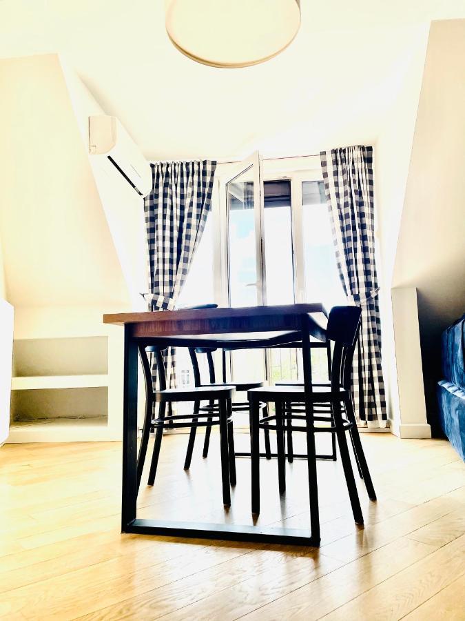 Villa Piano Apartments Warsaw Piaseczno Jozefoslaw Eksteriør billede